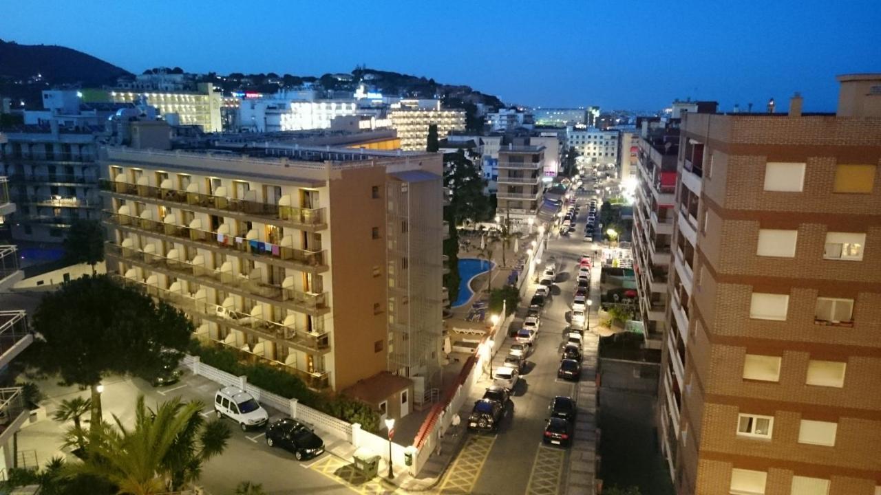 Hotel Bon Repos Calella Eksteriør billede