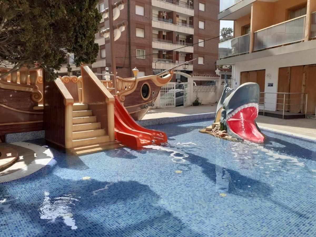 Hotel Bon Repos Calella Eksteriør billede