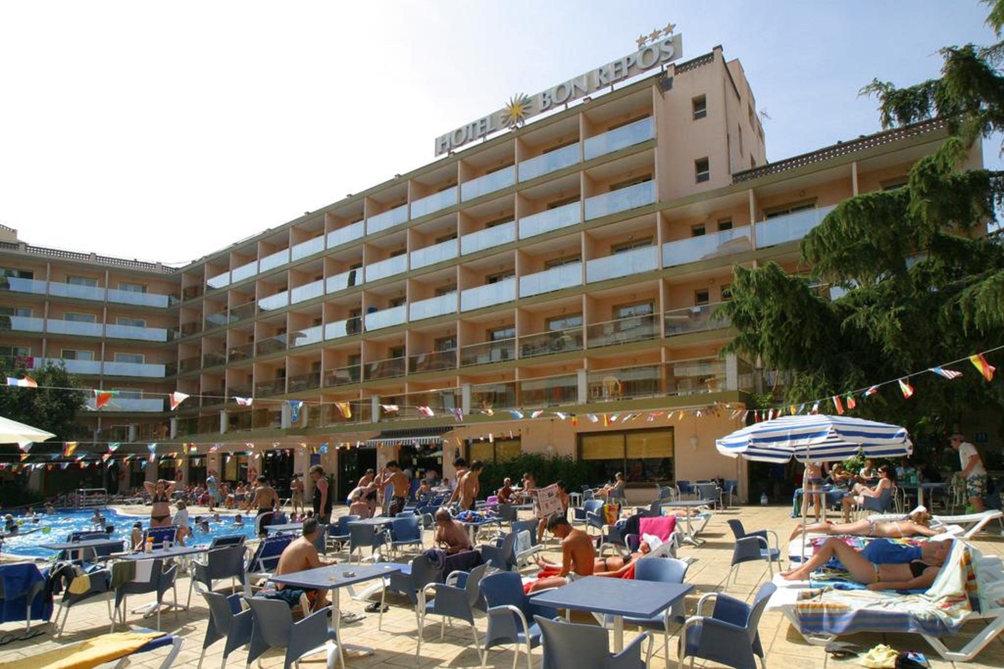 Hotel Bon Repos Calella Eksteriør billede