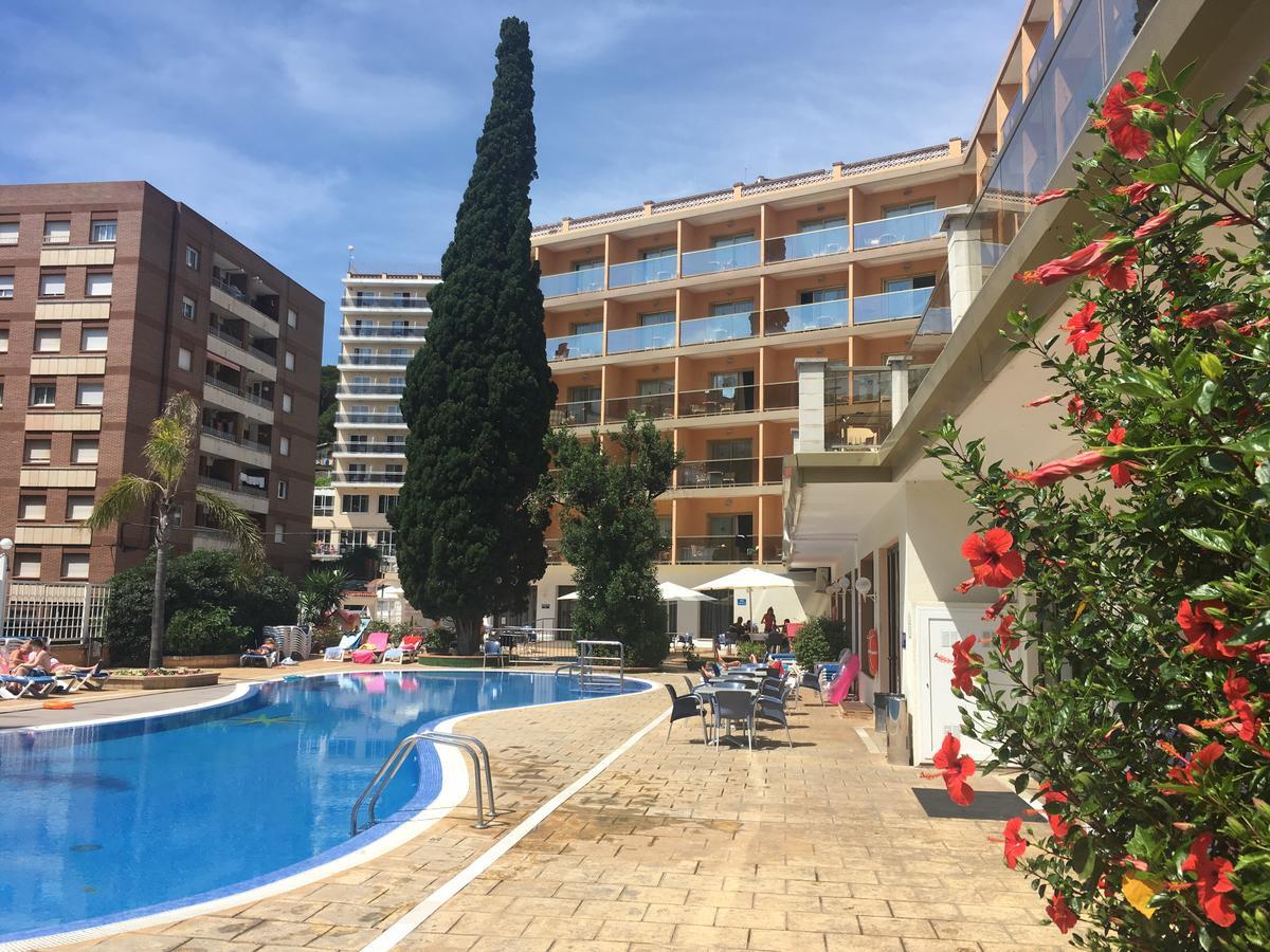 Hotel Bon Repos Calella Eksteriør billede